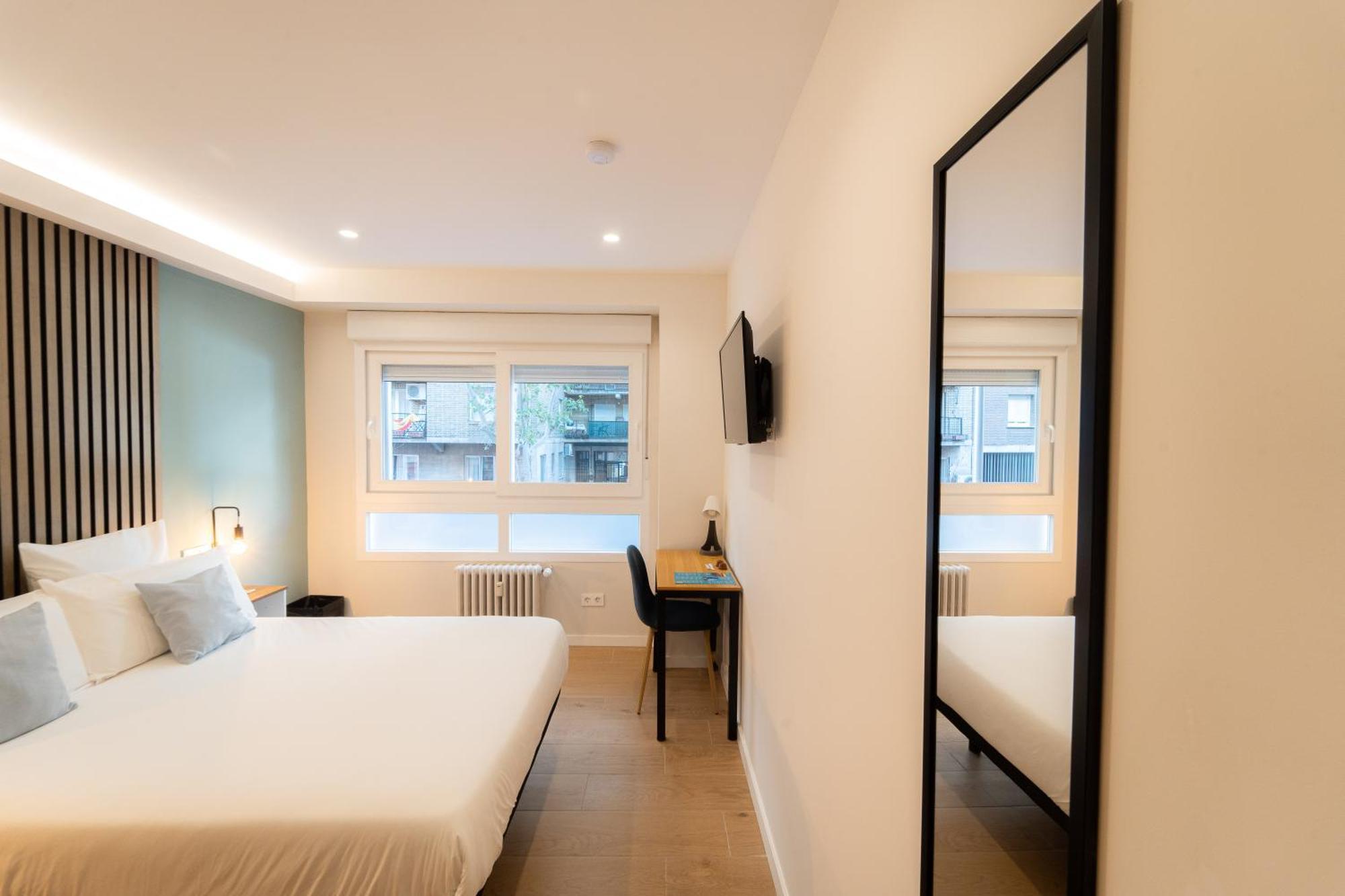 I'M Room Suites Nuevos Ministerios - Bernabeu 'Digital Access' マドリード エクステリア 写真